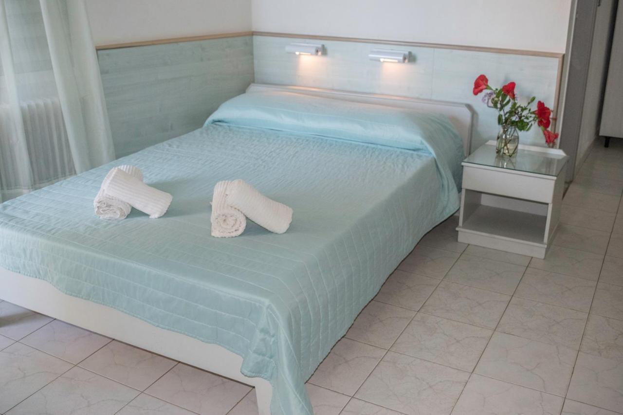 Stefanie Studios Agia Marina  Exterior photo