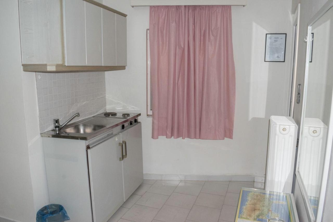 Stefanie Studios Agia Marina  Exterior photo