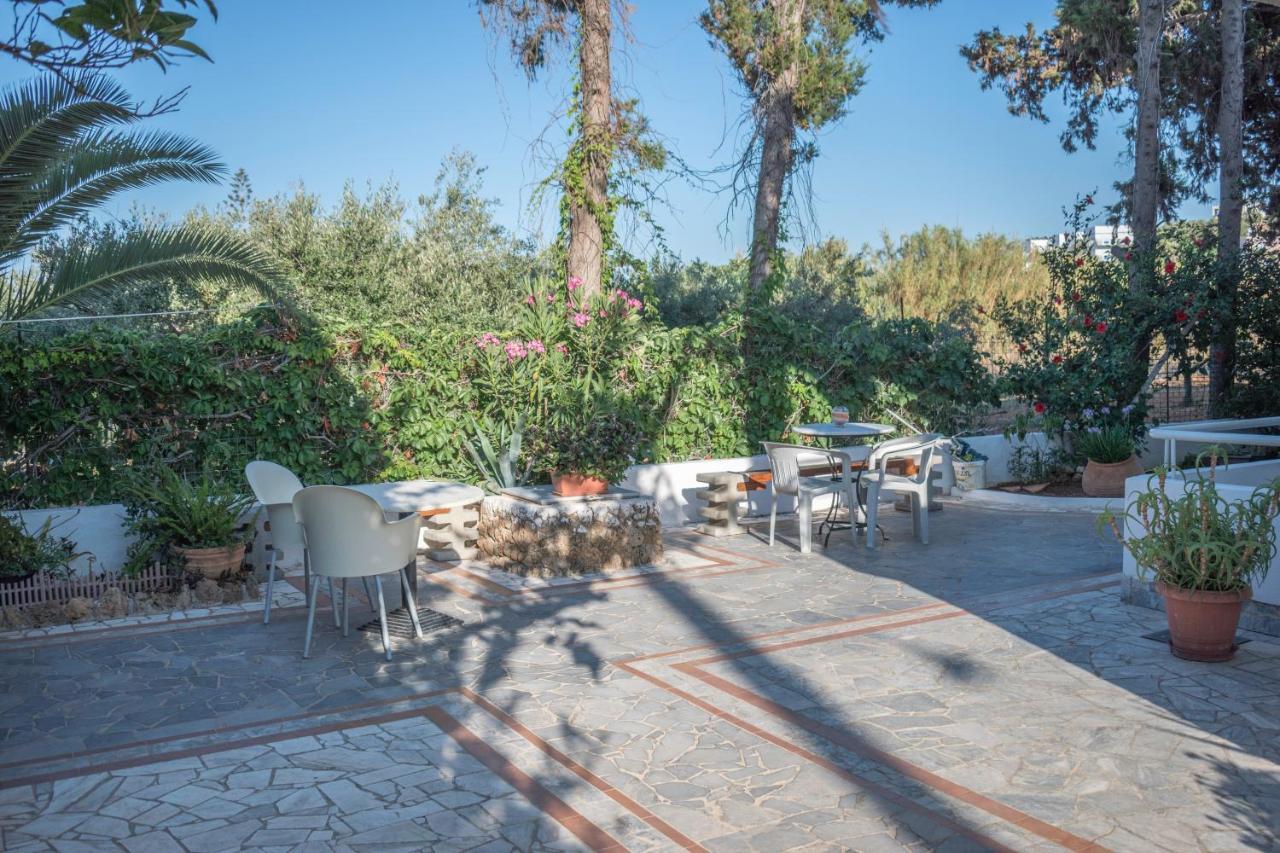 Stefanie Studios Agia Marina  Exterior photo