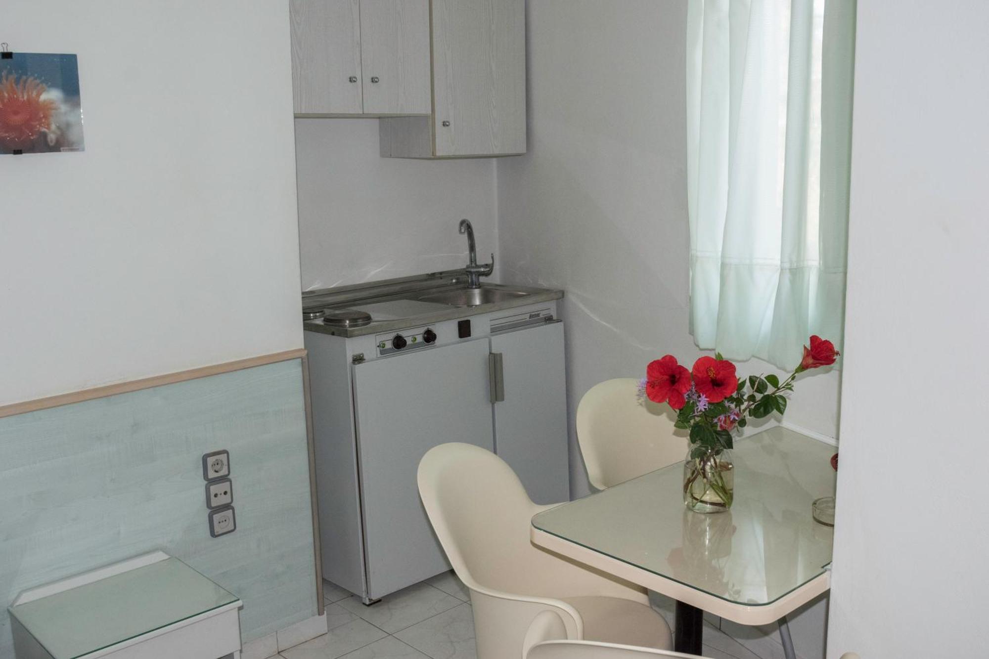 Stefanie Studios Agia Marina  Exterior photo